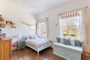 Photo 10- click for photo gallery